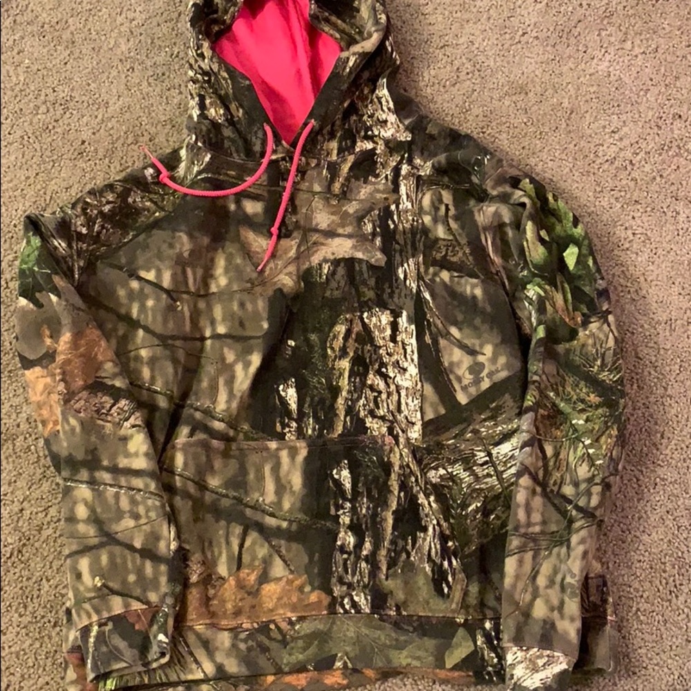 Mossy oak camo hoodie